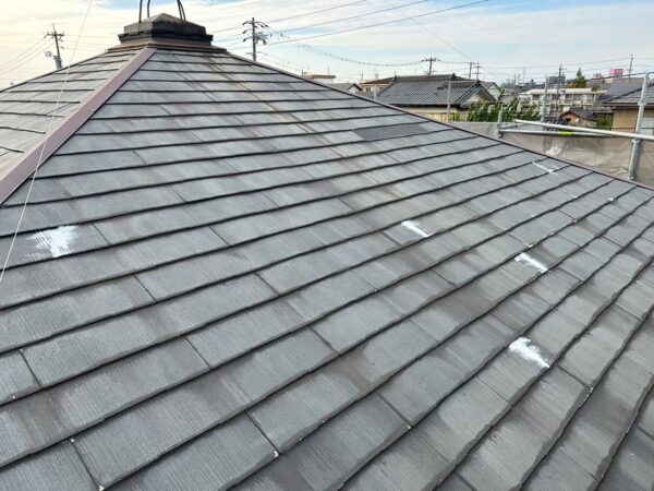 春日井市にて雨漏り予防の戸建てメンテナンス工事〈塗装・屋根修理〉の施工前写真